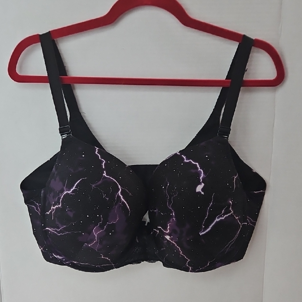 Women's  Torrid 40DDD Black and Purple Lightning Print Bra